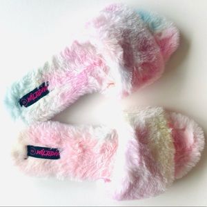 New Cotton Candy Colored Fluffy Home Sandals